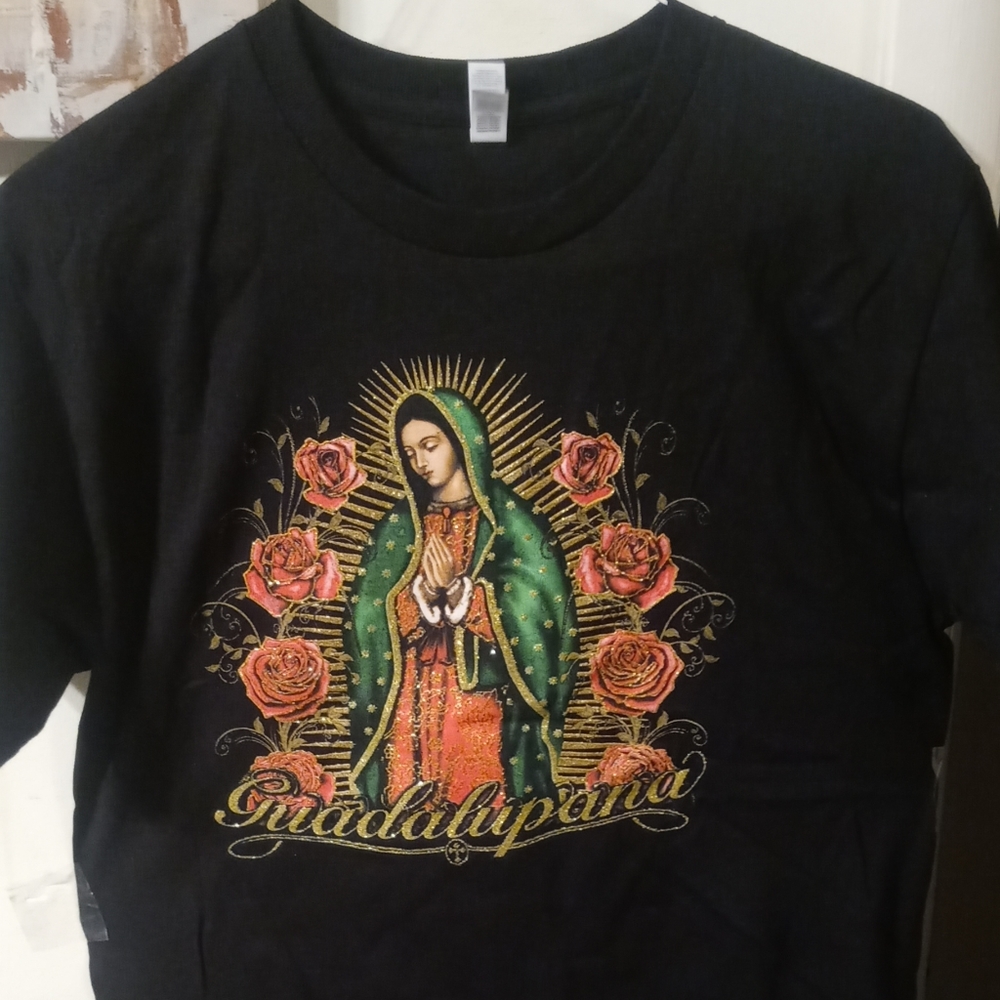 T shirt Guadalupe design. Size M